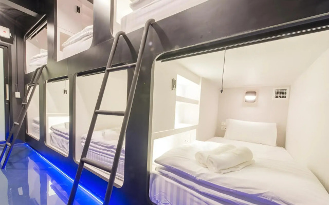 LAF Hotel Aree