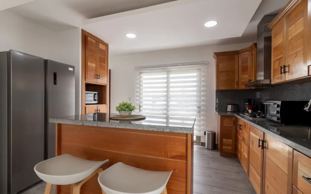 Modern 4-BR Villa in Gated Community