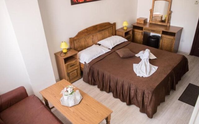 Hotel Dynes