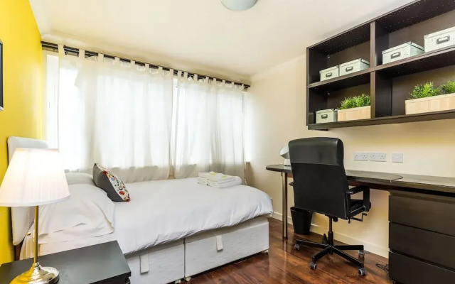 Superb 3-Bed 2-Bath with Wifi: Trendy Fitzrovia W1
