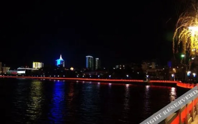 Shihaolou Hotel