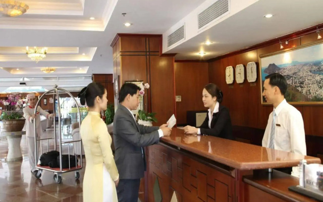 DIC Star Hotel