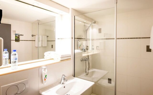 ibis Styles Douai Gare Gayant Expo