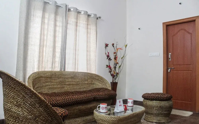 OYO 9702 Hebbal