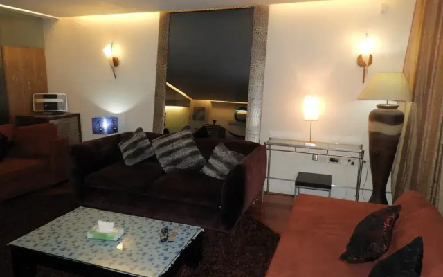 Brompton Road Apartments 3 beds