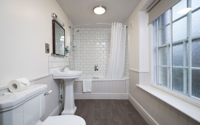 Rockingham Arms by Greene King Inns