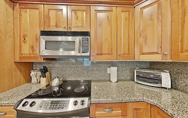 Sb206 2 Bedroom Condo