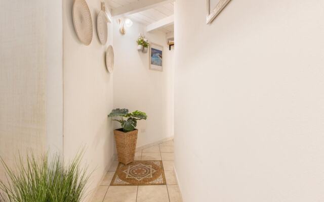 Cagliarifornia - Camera 2