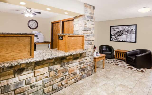 Super 8 by Wyndham Kearney