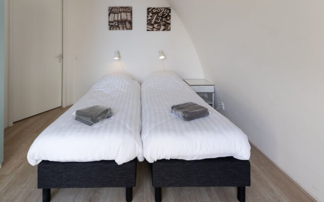 Stunning 4people Apartment Sea Bass With sea Views