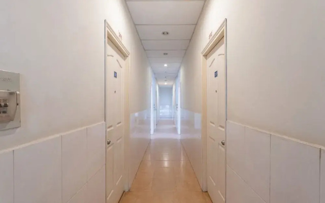 Oyo 390 Hoa Cat Hotel