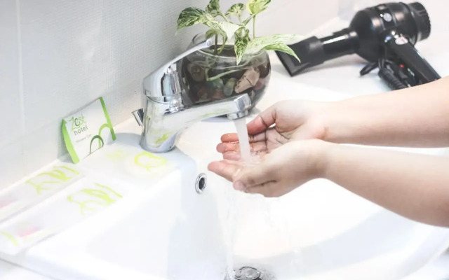 Zest Jemursari by Swiss-Belhotel International