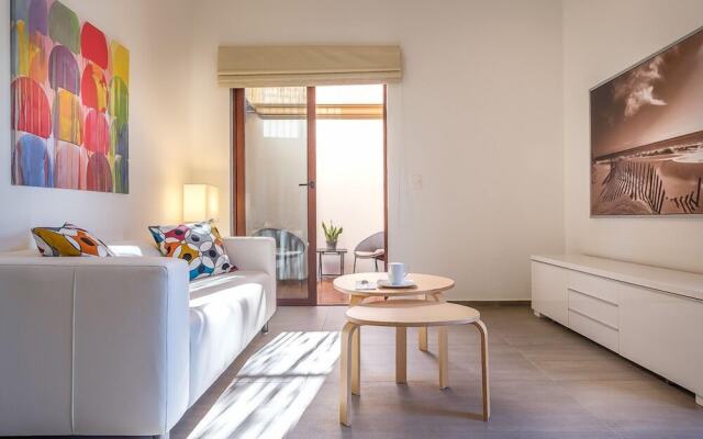 The Vibe Bed & Breakfast - Adults Only