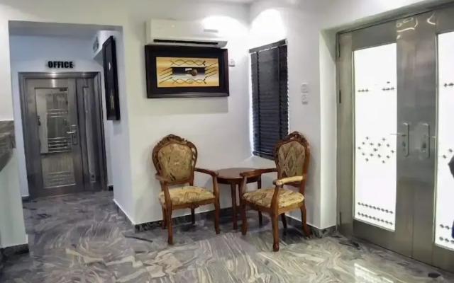 DCM Hotel and Suites