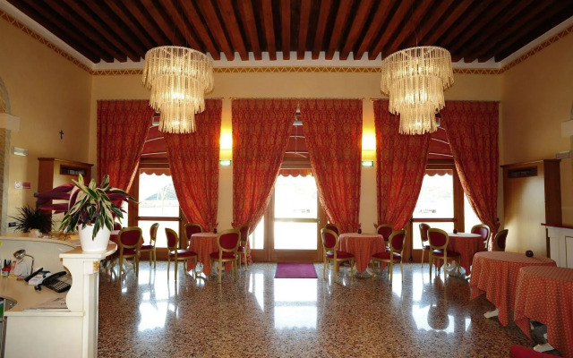 Albergo Antica Corte Marchesini