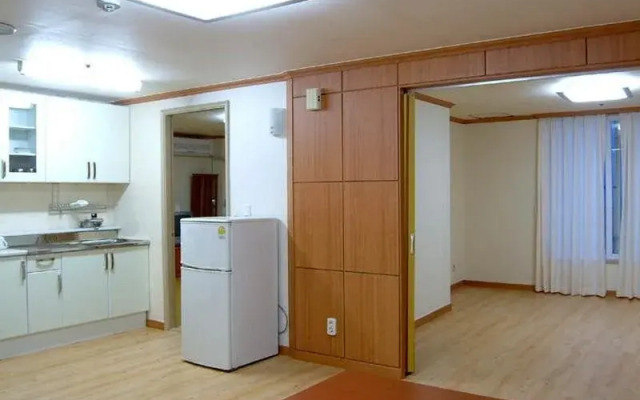Bugok Ilsung Condo