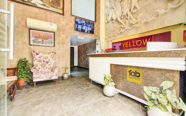 Fabhotel Yellow