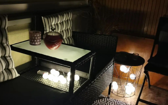 Id 5546 - Private Apartment