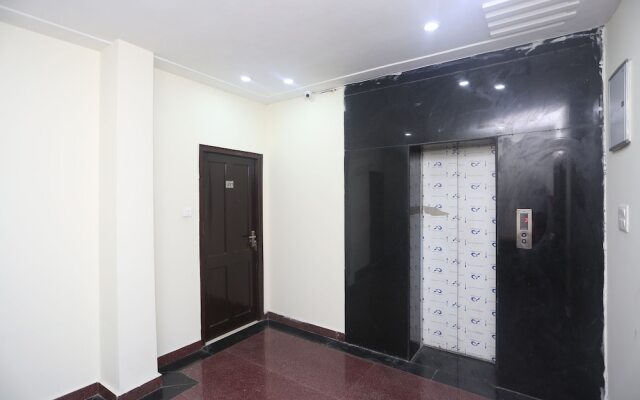 OYO 9565 Hotel New Shiv Murti