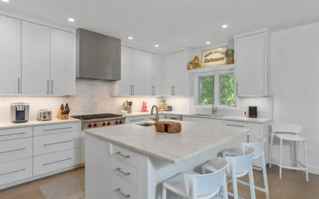 Auberge Residences At Element