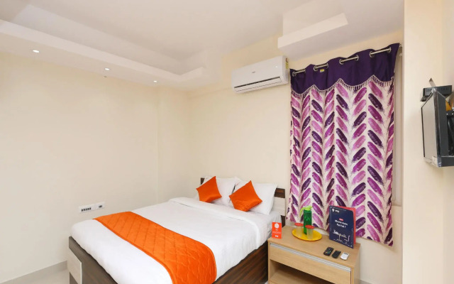 OYO 11342 Phoenix Inn