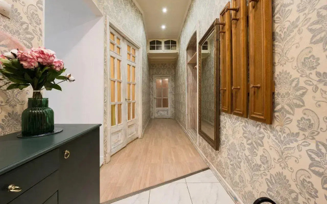 Апартаменты Spb2Day на улице Марата 36-38