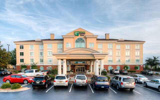 Holiday Inn Express & Suites Columbia-I-26 @ Harbison Blvd, an IHG Hotel