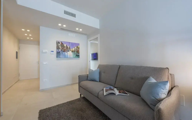 Luxury Home Marina