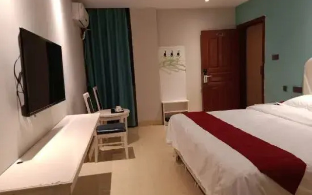Tinglan Light Stay Hotel