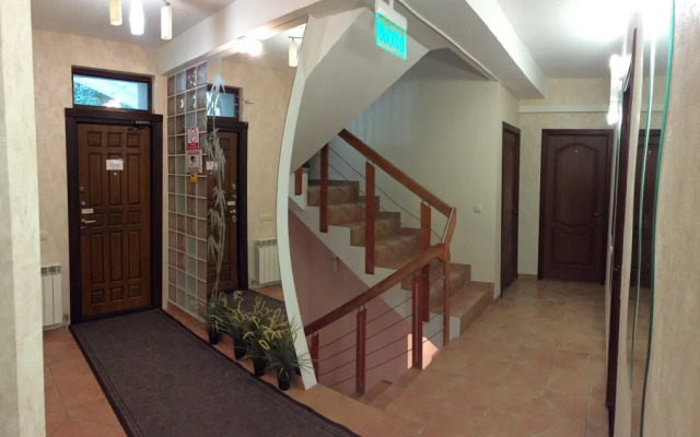 На Короткой