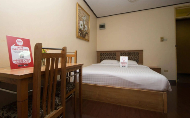 NIDA Rooms Triple Eight Chang Puak Stadium