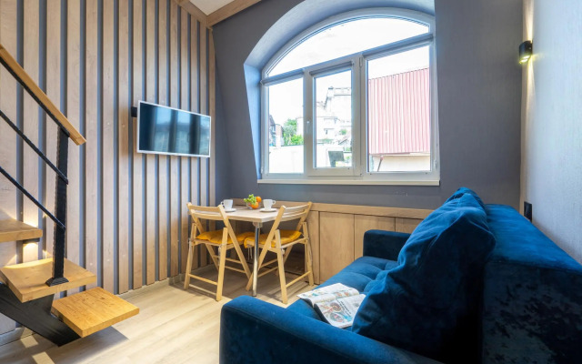 Orange Apart (Orange Apart) President