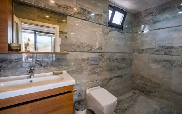 Exclusive Sheltered Villas