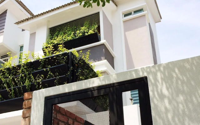 Rimba Mac Villa Melaka Retreat Guesthouse