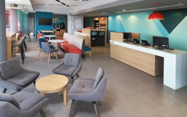 avid hotel Queretaro Centro Sur by IHG