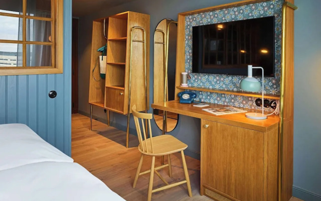 25hours Hotel Paper Island