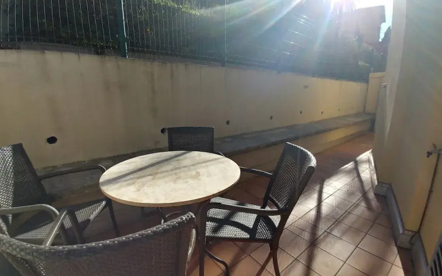 Nice 2 Room Apartment With Terrace - Vieux Nice