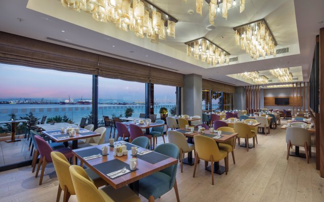 Holiday Inn Istanbul - Tuzla Bay, an IHG Hotel