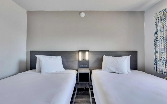 Motel 6 Austin, TX - Airport - South