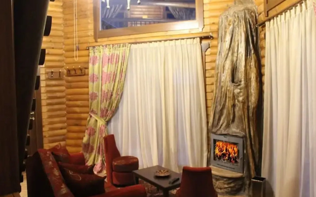 Natura Chalets
