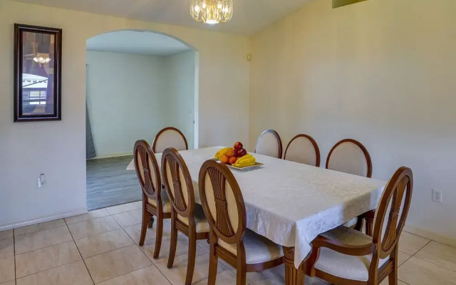 Sebring Vacation Rental: Near Boating & Fishing!