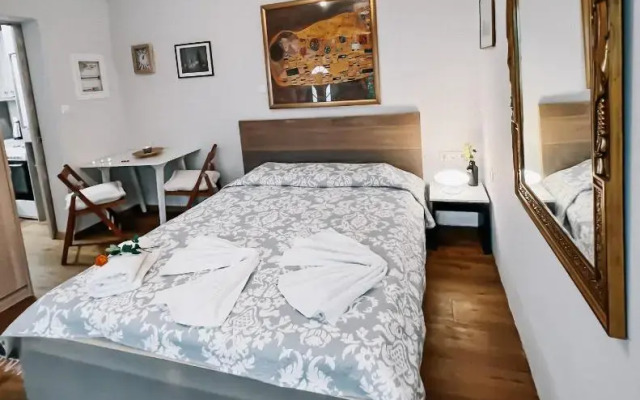 Galini Studios Paralia Platanou
