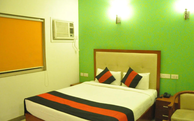 Hotel Deviram Palace