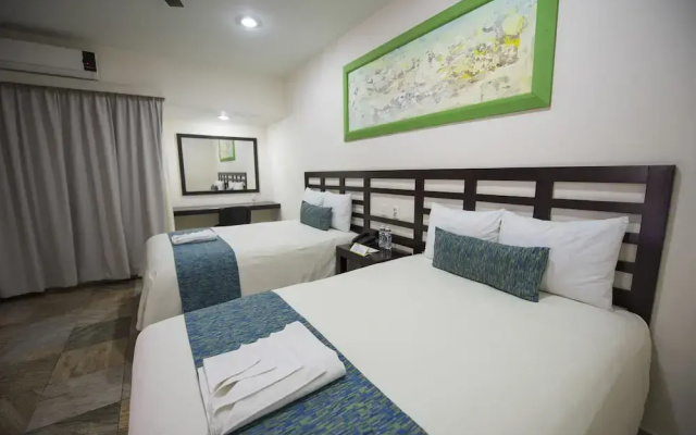 Hotel Andiroba Palace