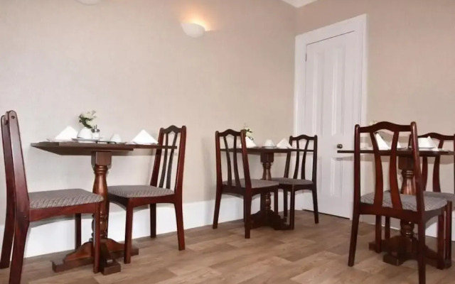 Tanera Guest House