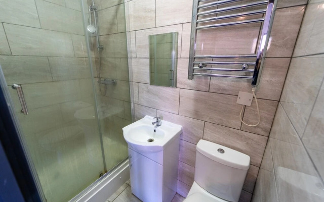 966 Pershore Road Studios In Guest House