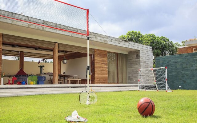 The Iman Villa
