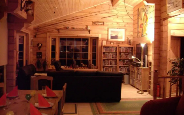 Alfasteinn Country Home Guesthouse