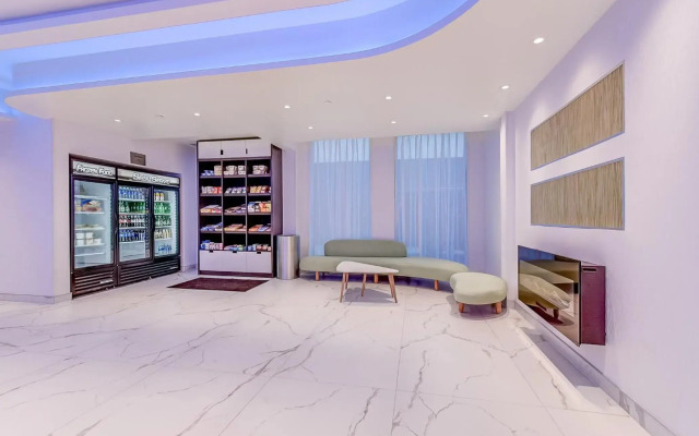 EST Hotel