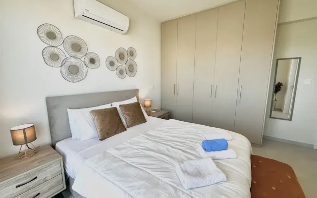 85 KAP - Stay Mythical Blue Apartment
